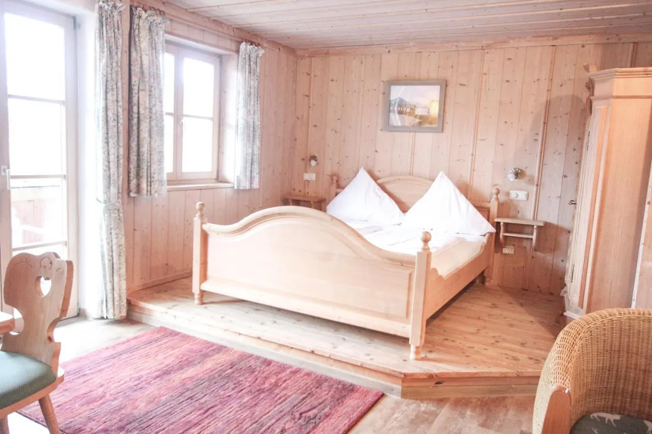 Appartementhaus Schirsner - Direkt Am See & Am Kurpark Schliersee Apartment